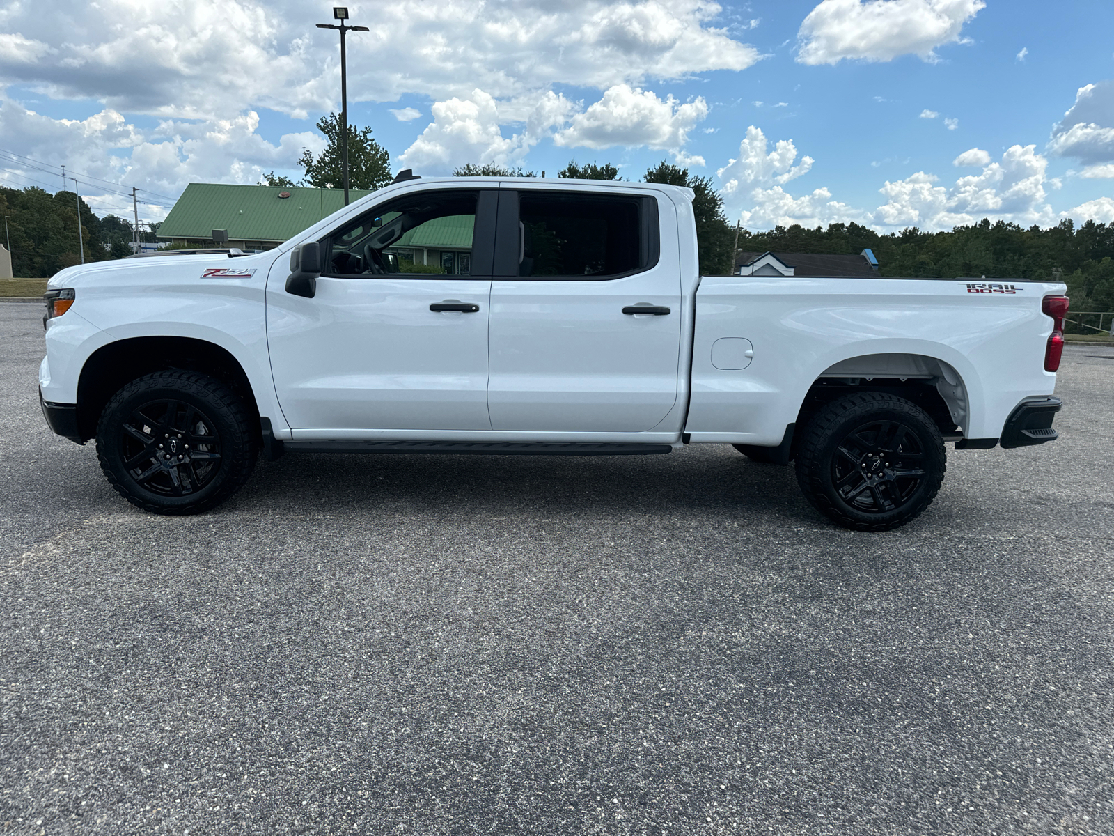 2024 Chevrolet Silverado 1500 Custom Trail Boss 4