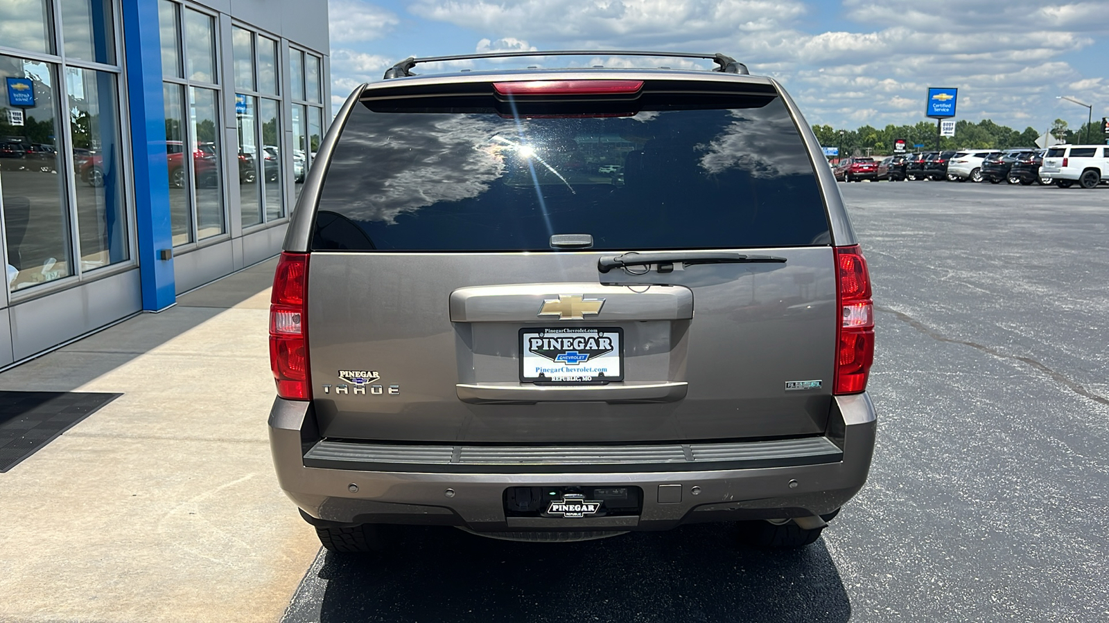 2011 Chevrolet Tahoe  22