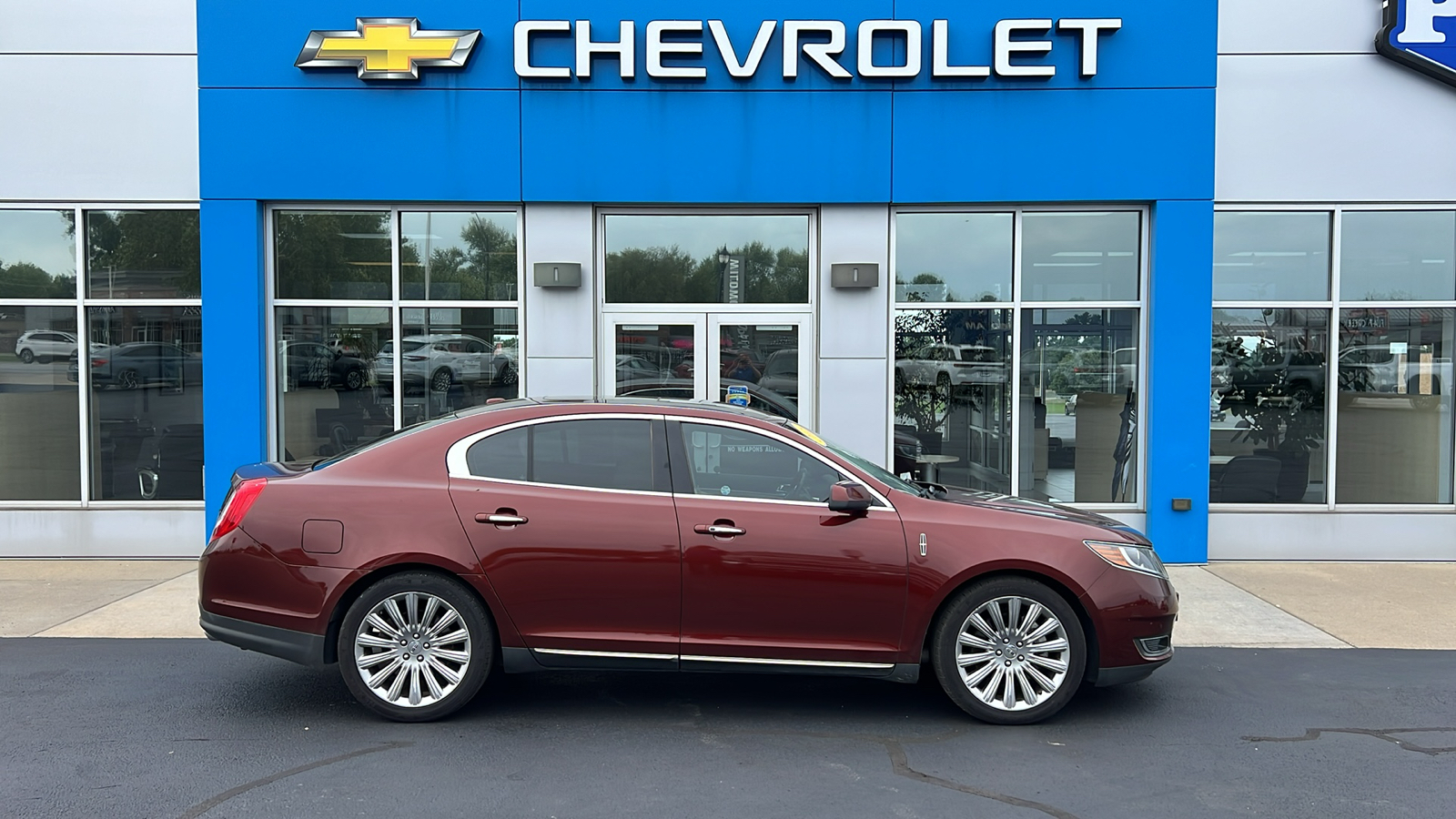 2015 Lincoln MKS Base 1