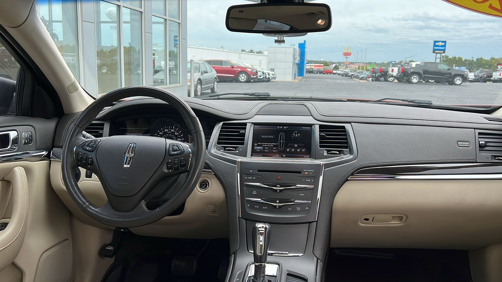 2015 Lincoln MKS Base 13