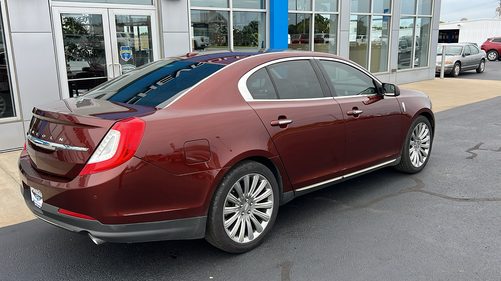 2015 Lincoln MKS Base 15