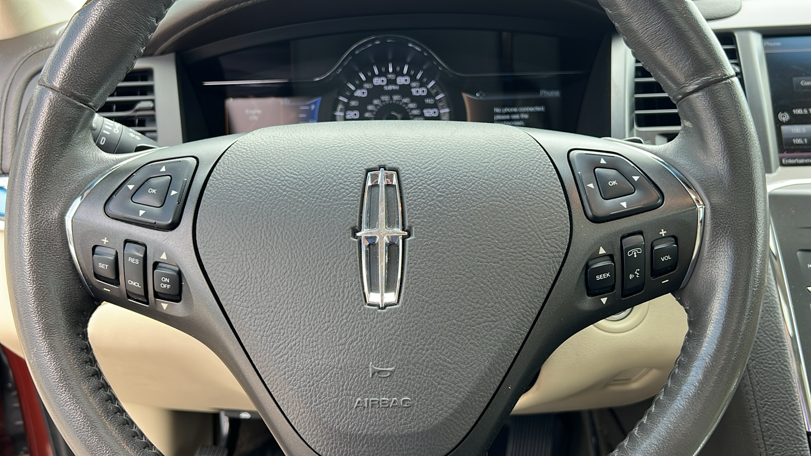 2015 Lincoln MKS Base 21