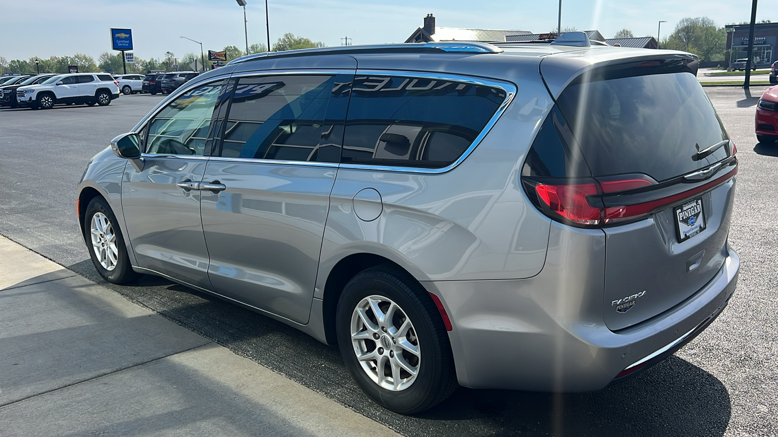 2021 Chrysler Pacifica Touring L 17