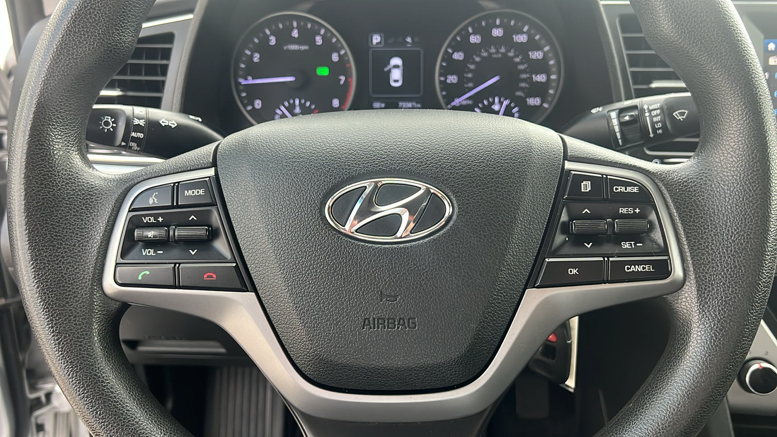 2018 Hyundai Elantra SEL 16