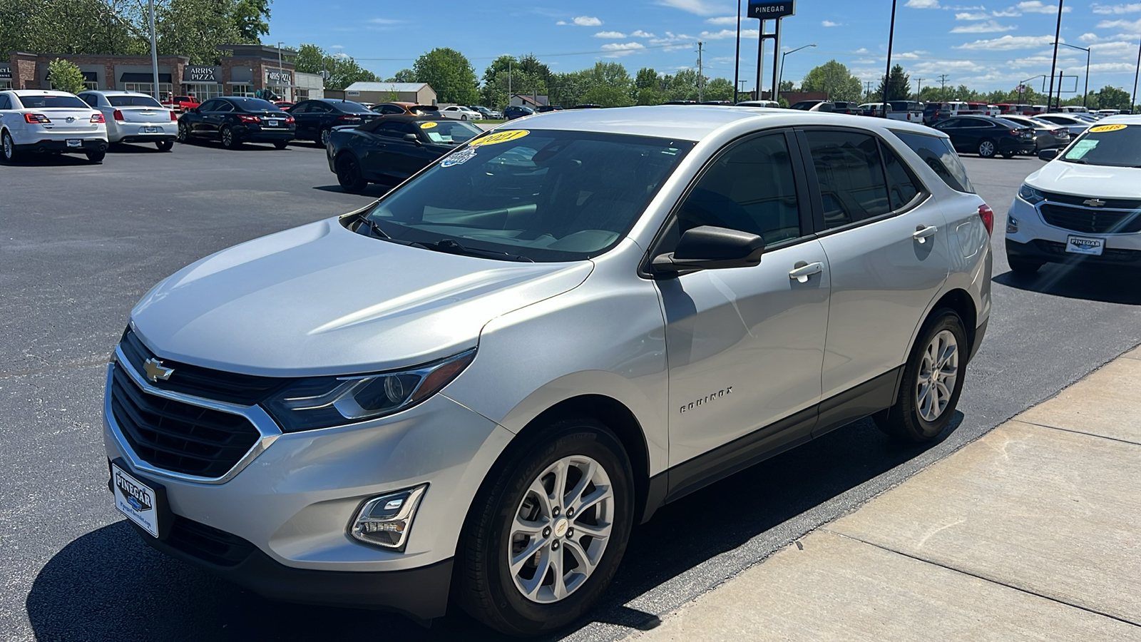 2021 Chevrolet Equinox LS 4