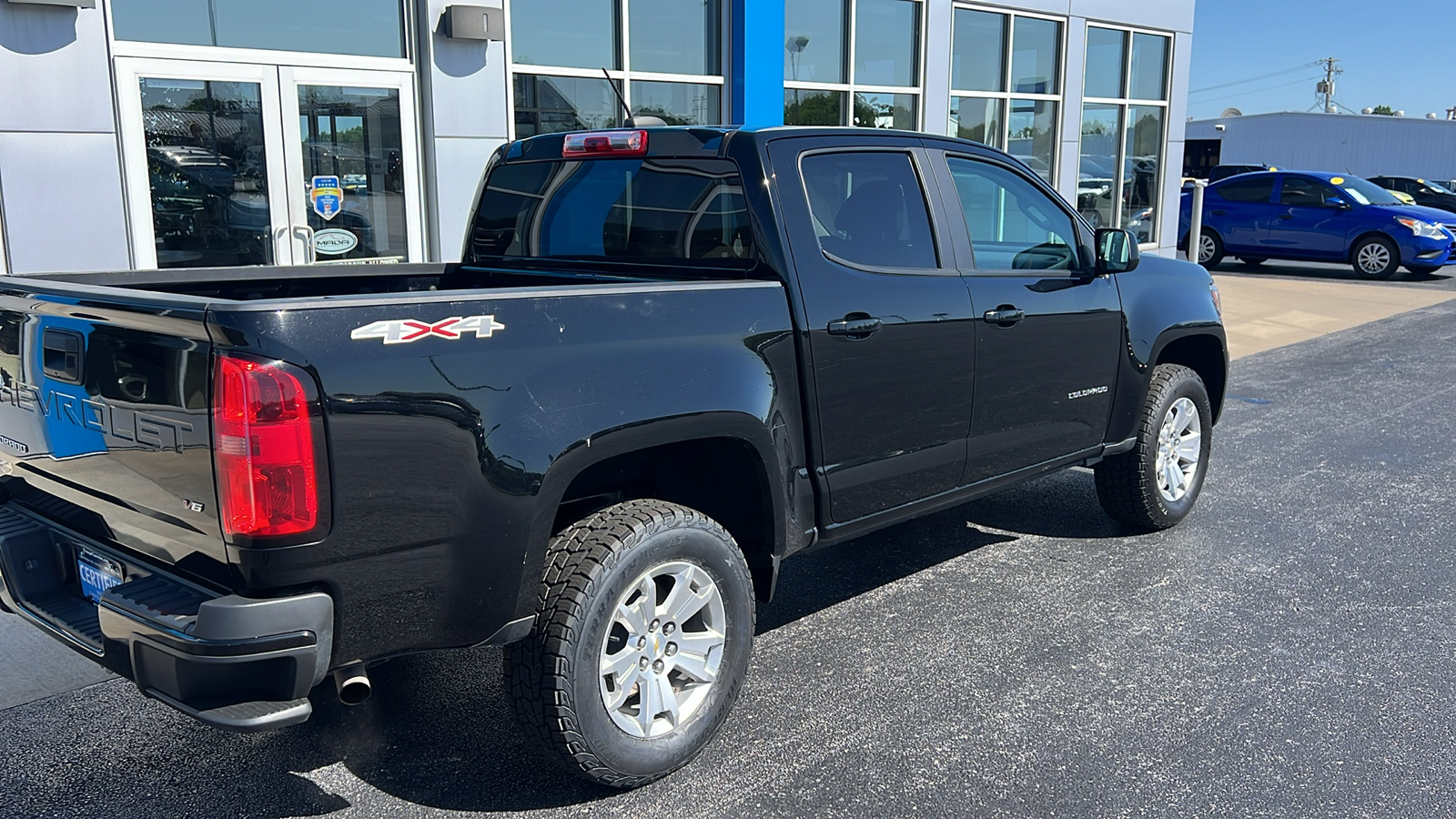 2021 Chevrolet Colorado LT 12