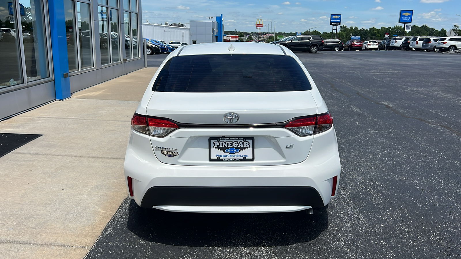 2022 Toyota Corolla LE 19