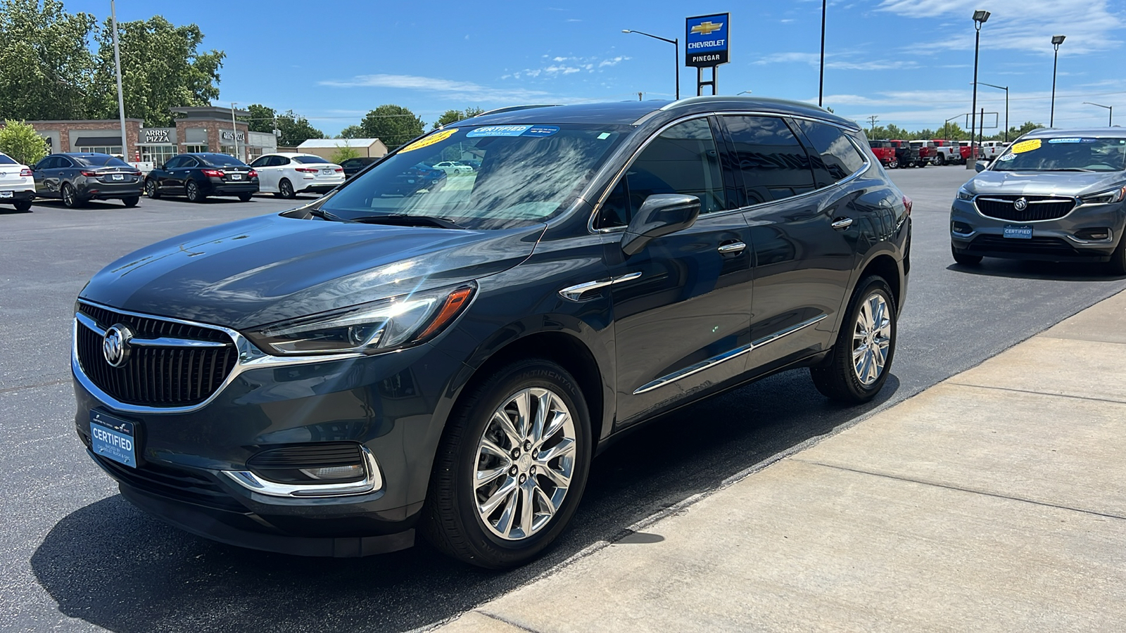 2021 Buick Enclave Essence 4