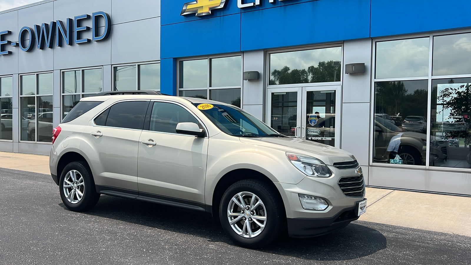 2016 Chevrolet Equinox  2