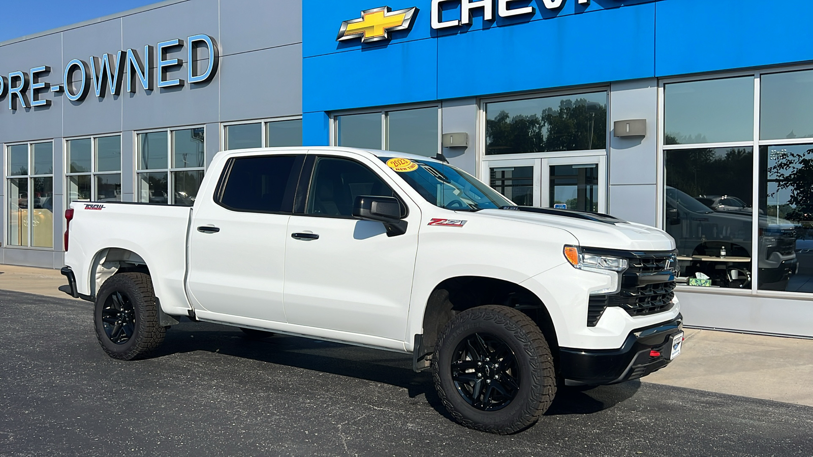 2023 Chevrolet Silverado 1500 LT Trail Boss 2