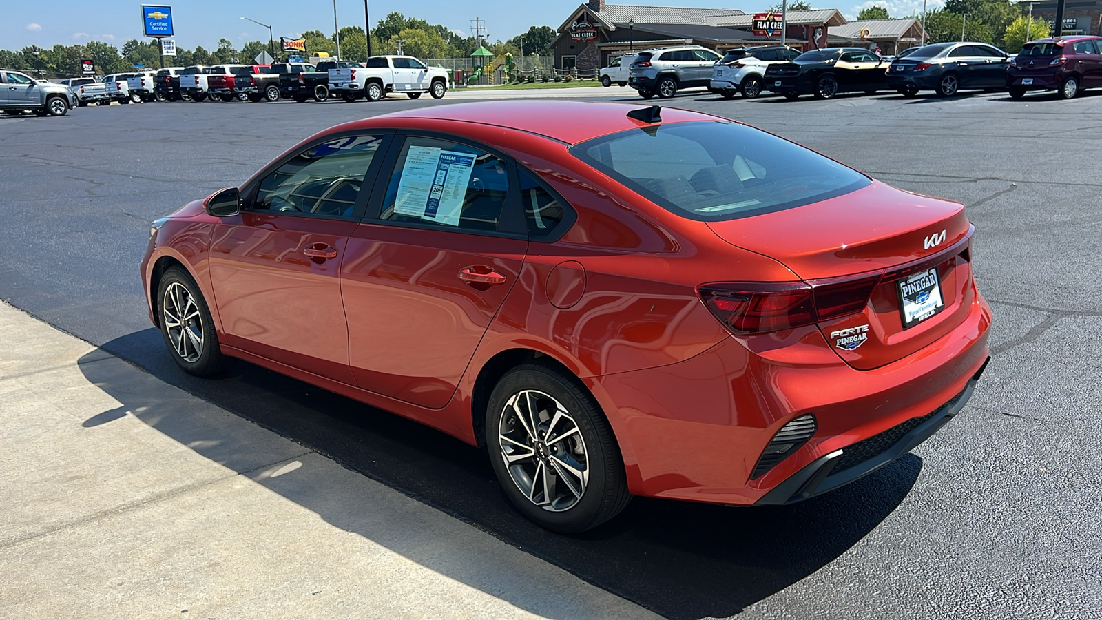 2022 Kia Forte LXS 12