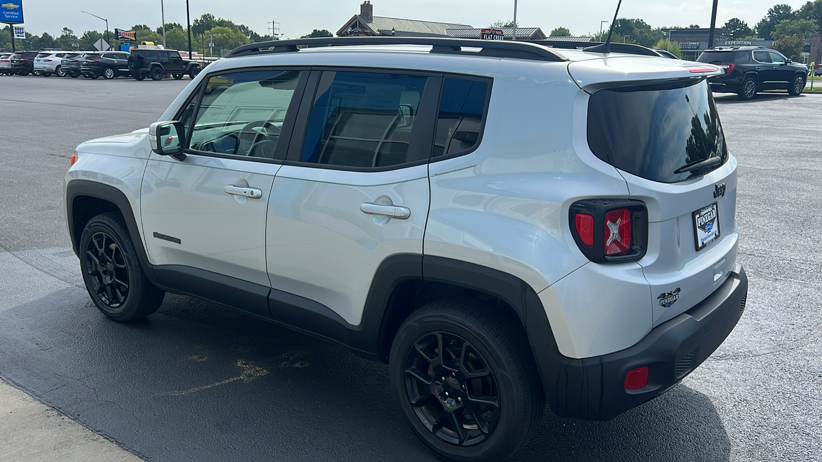 2020 Jeep Renegade Latitude 14