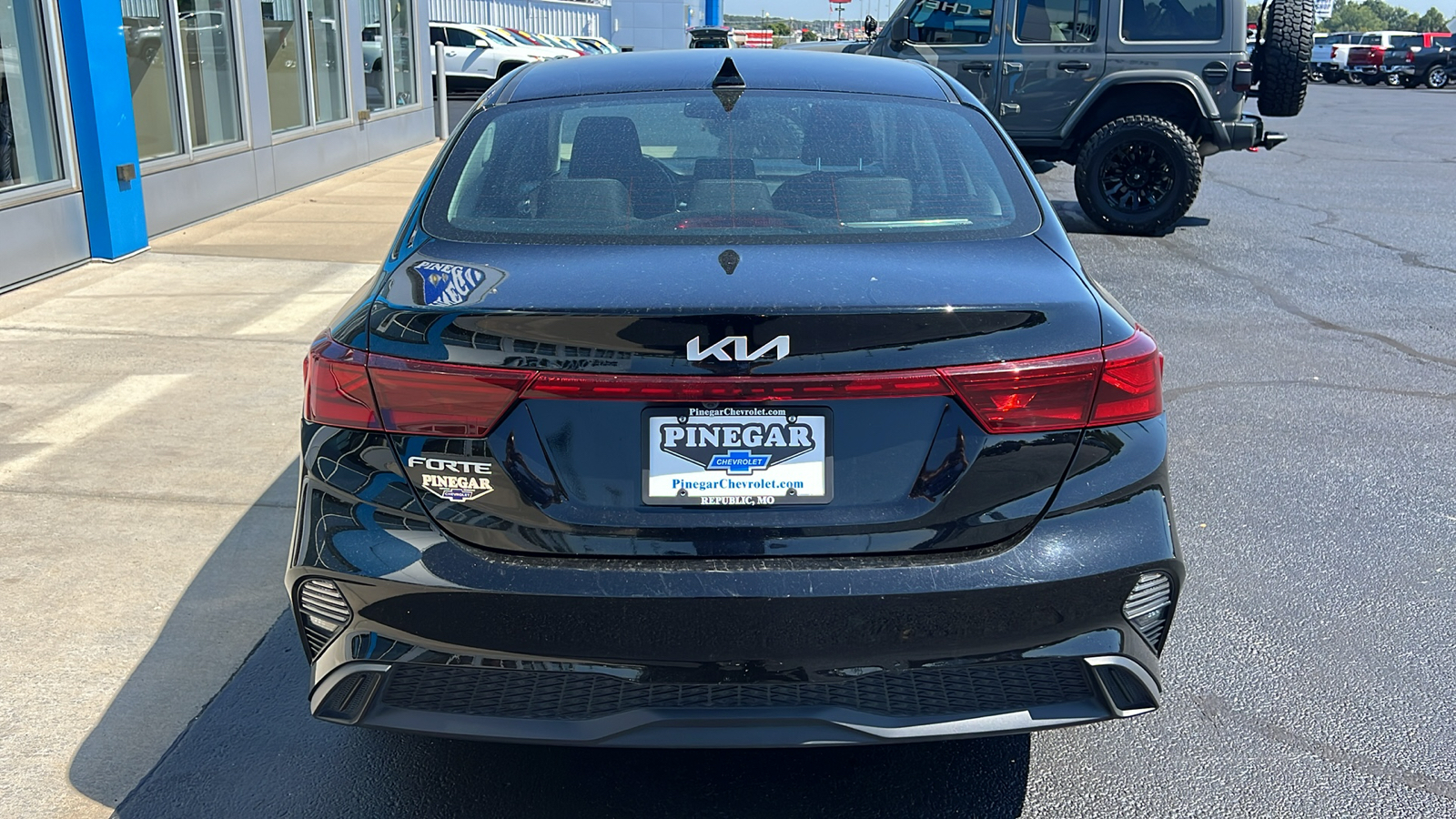 2024 Kia Forte LXS 23