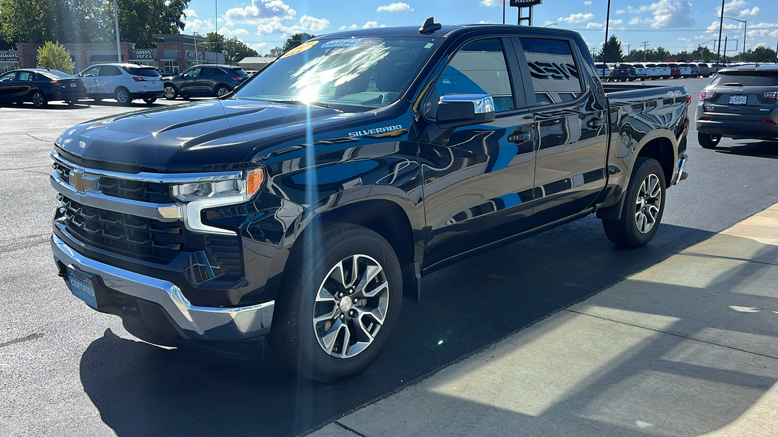 2022 Chevrolet Silverado 1500 LT 4