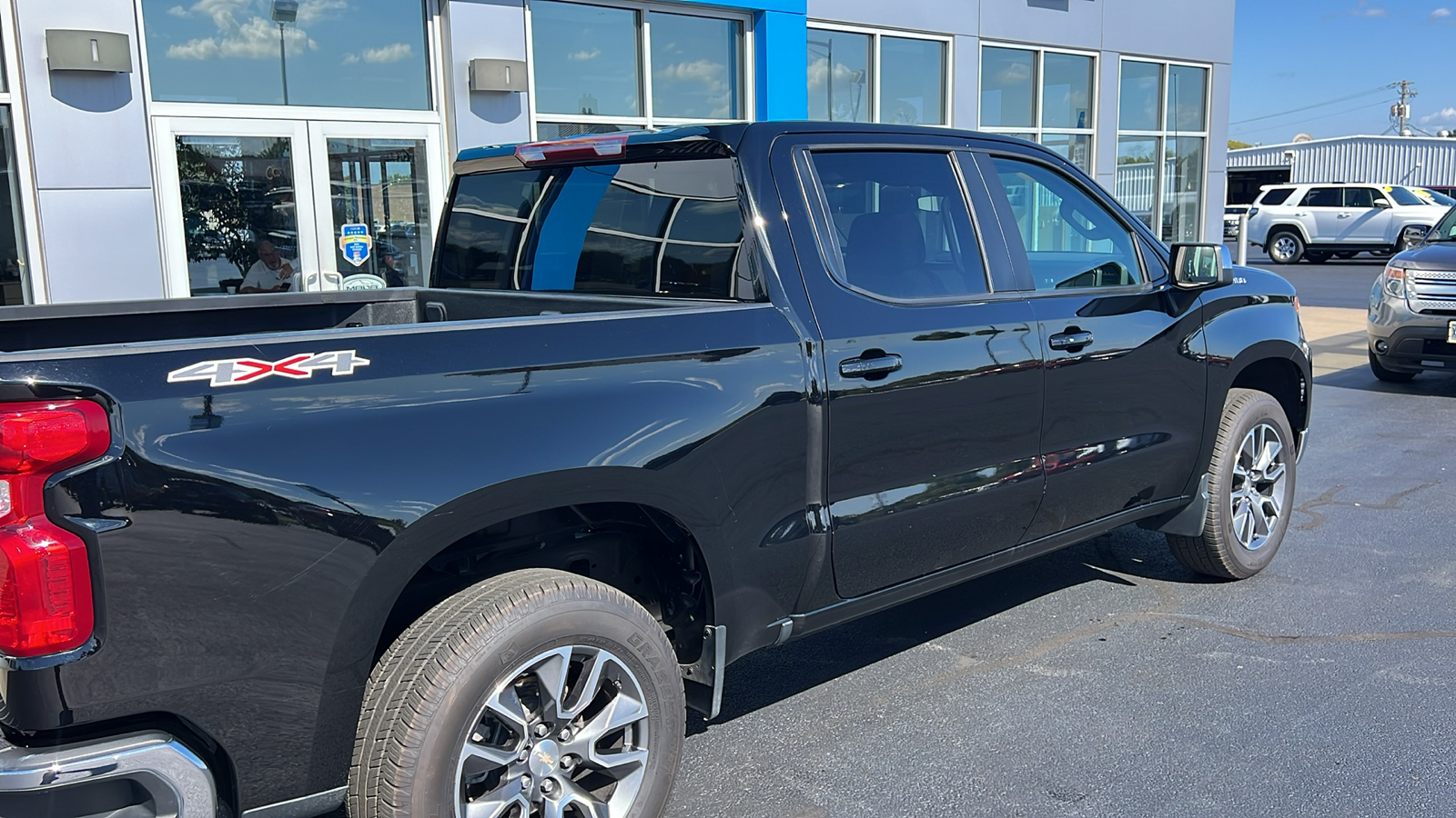 2022 Chevrolet Silverado 1500 LT 12