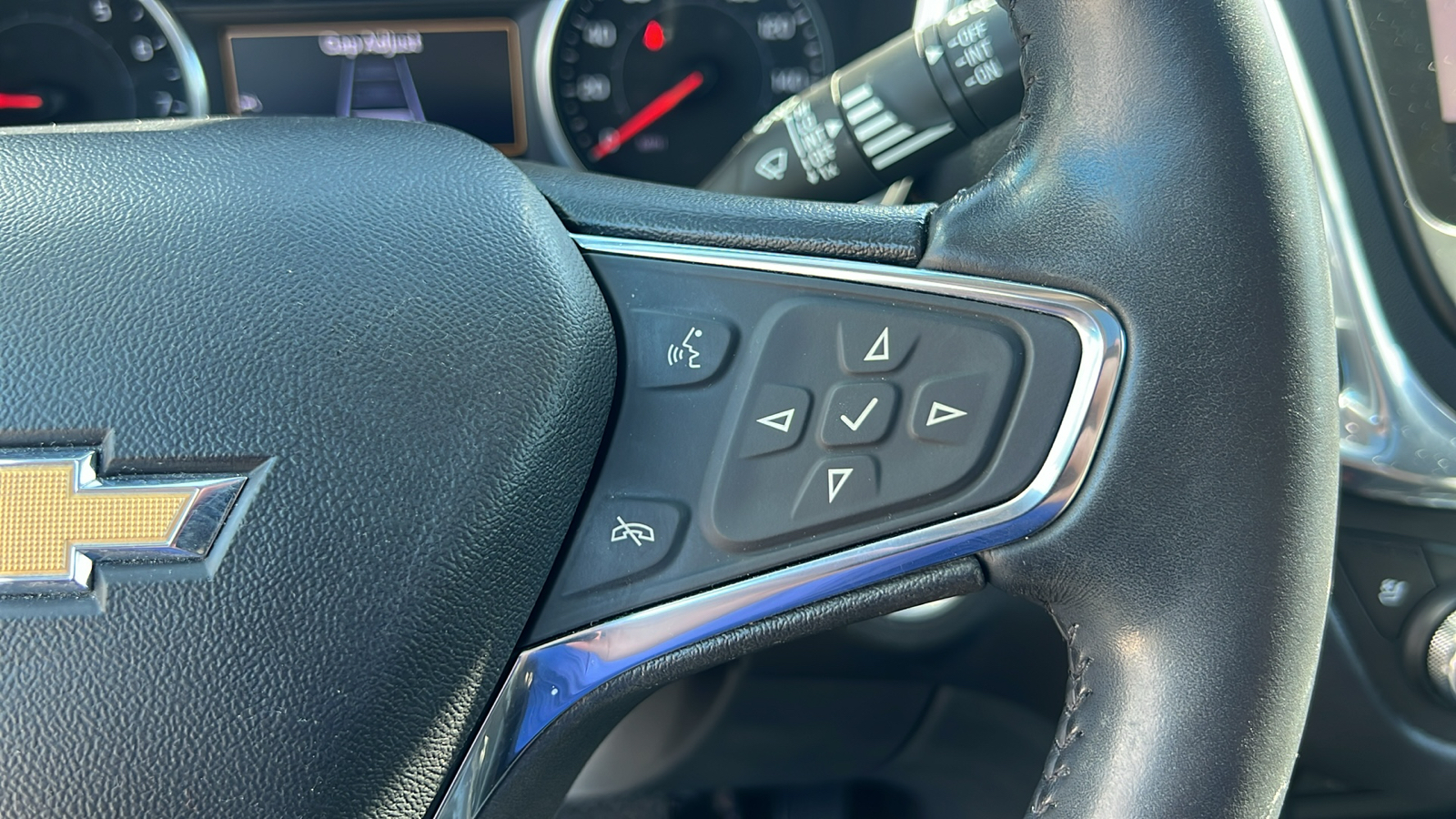 2020 Chevrolet Equinox Premier 25