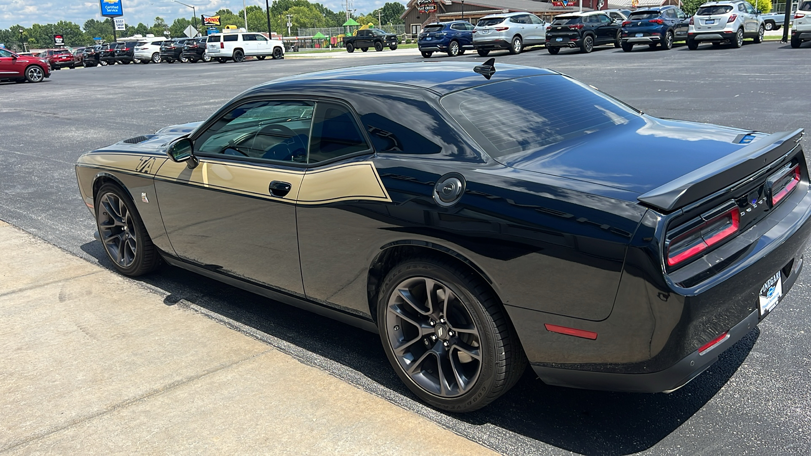 2023 Dodge Challenger R/T Scat Pack 12