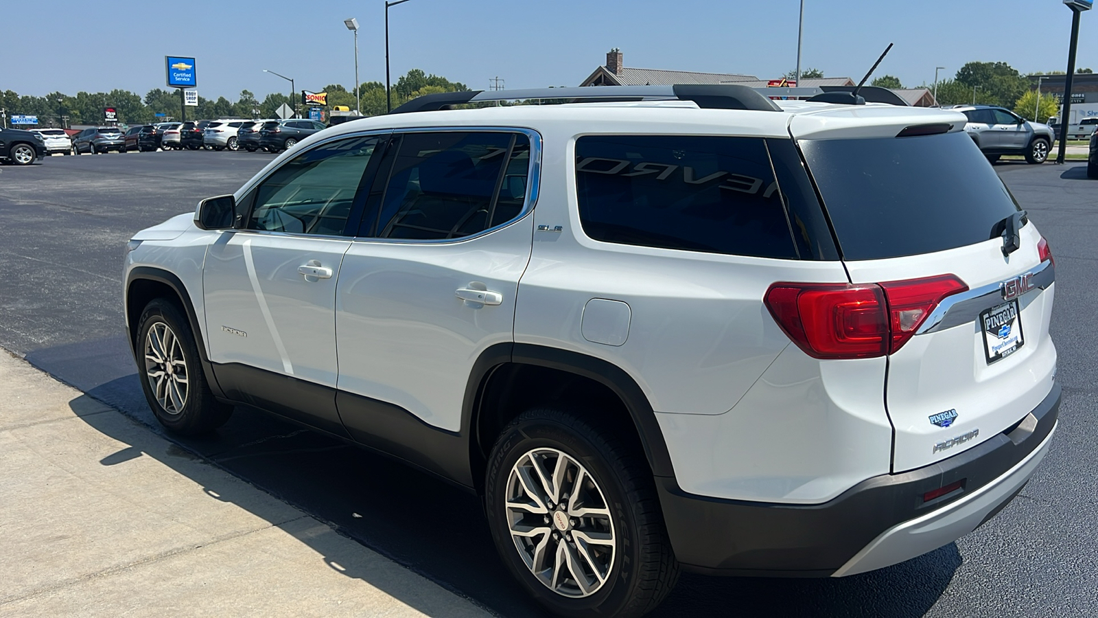 2019 GMC Acadia SLE-2 17