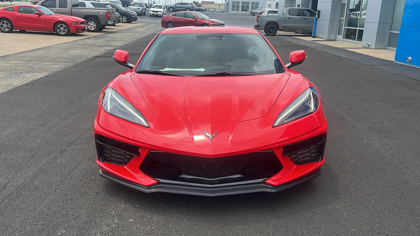 2024 Chevrolet Corvette Stingray 2