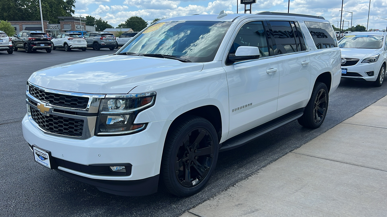 2020 Chevrolet Suburban  4