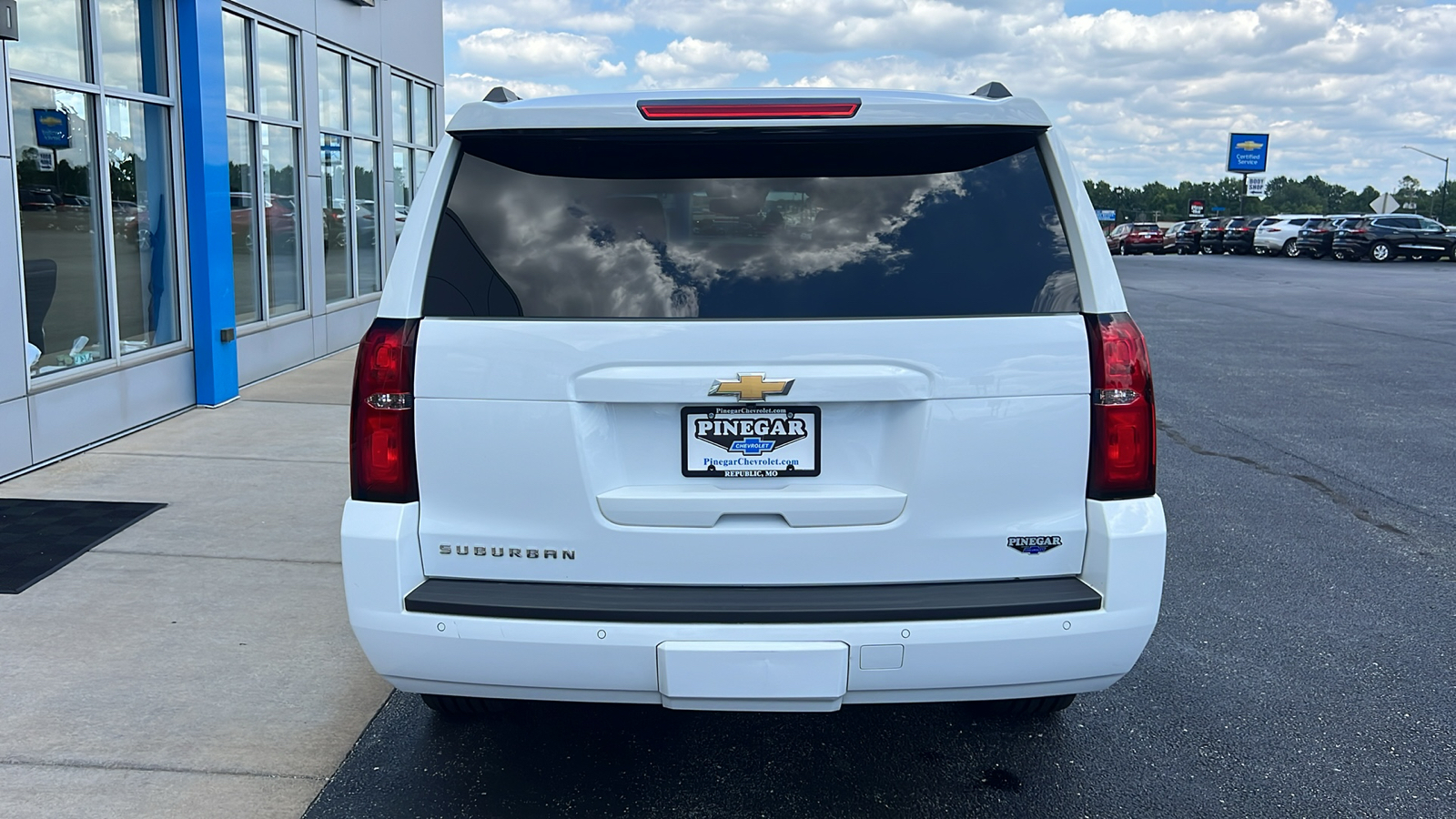 2020 Chevrolet Suburban  40