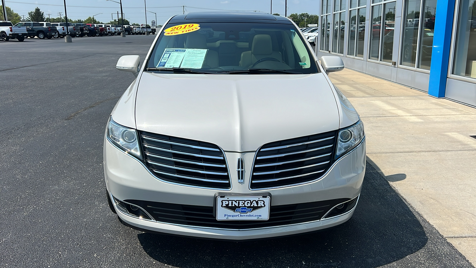 2019 Lincoln MKT Reserve 3