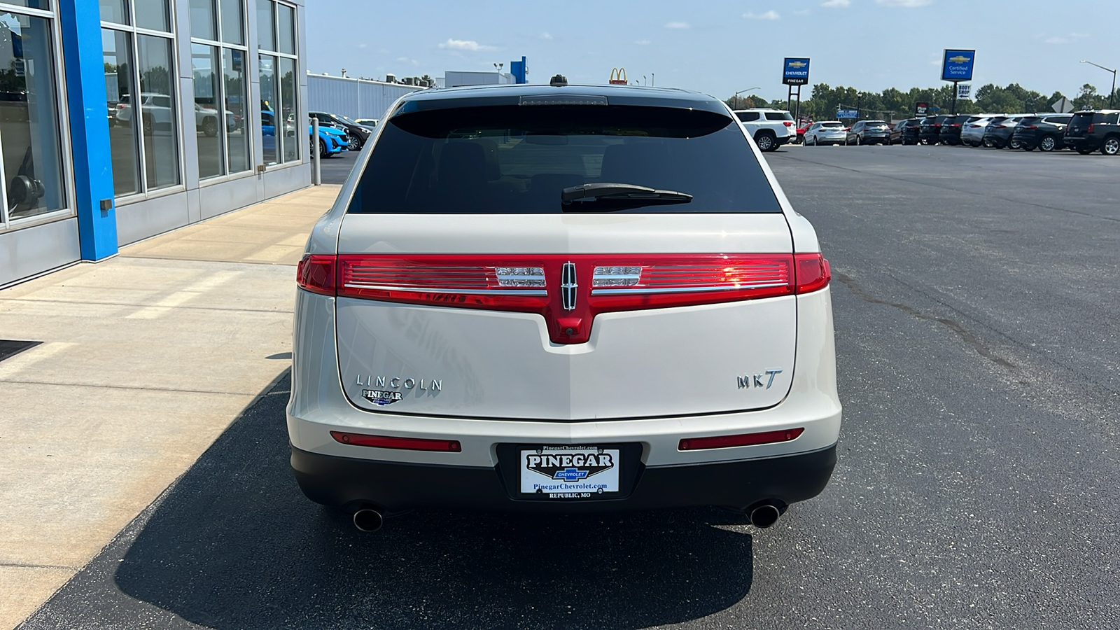 2019 Lincoln MKT Reserve 32