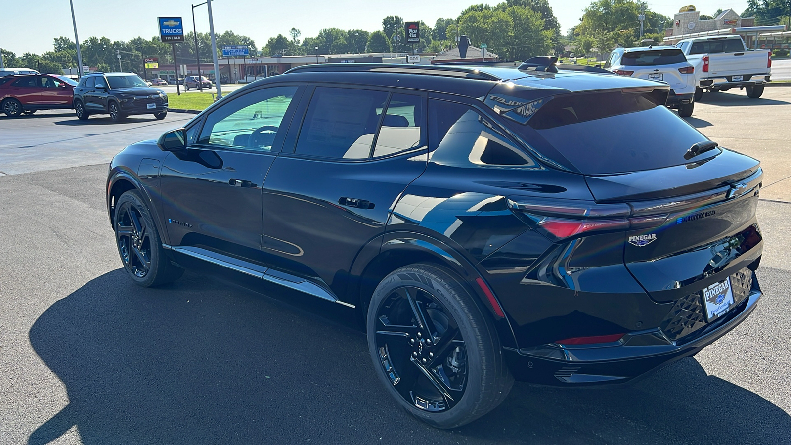 2024 Chevrolet Equinox EV RS 14