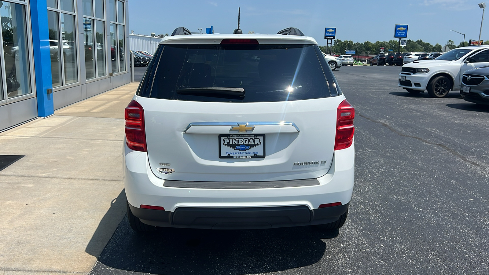 2016 Chevrolet Equinox  23