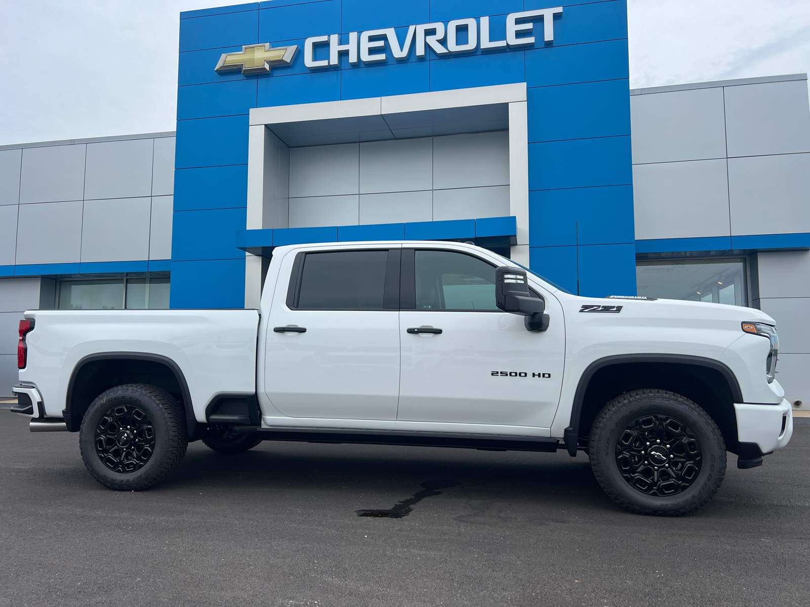 2024 Chevrolet Silverado 2500HD LTZ 1