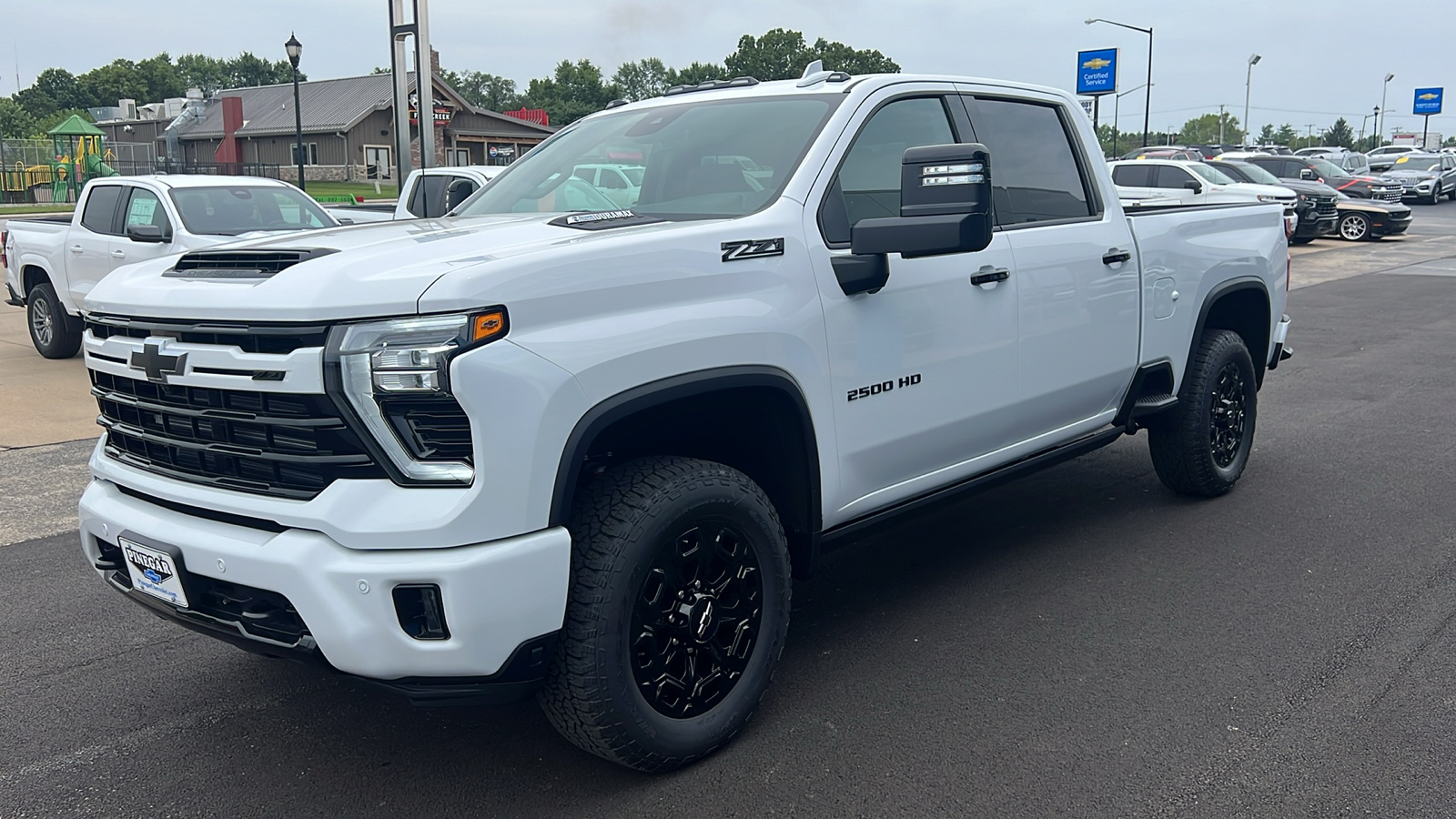 2024 Chevrolet Silverado 2500HD LTZ 3