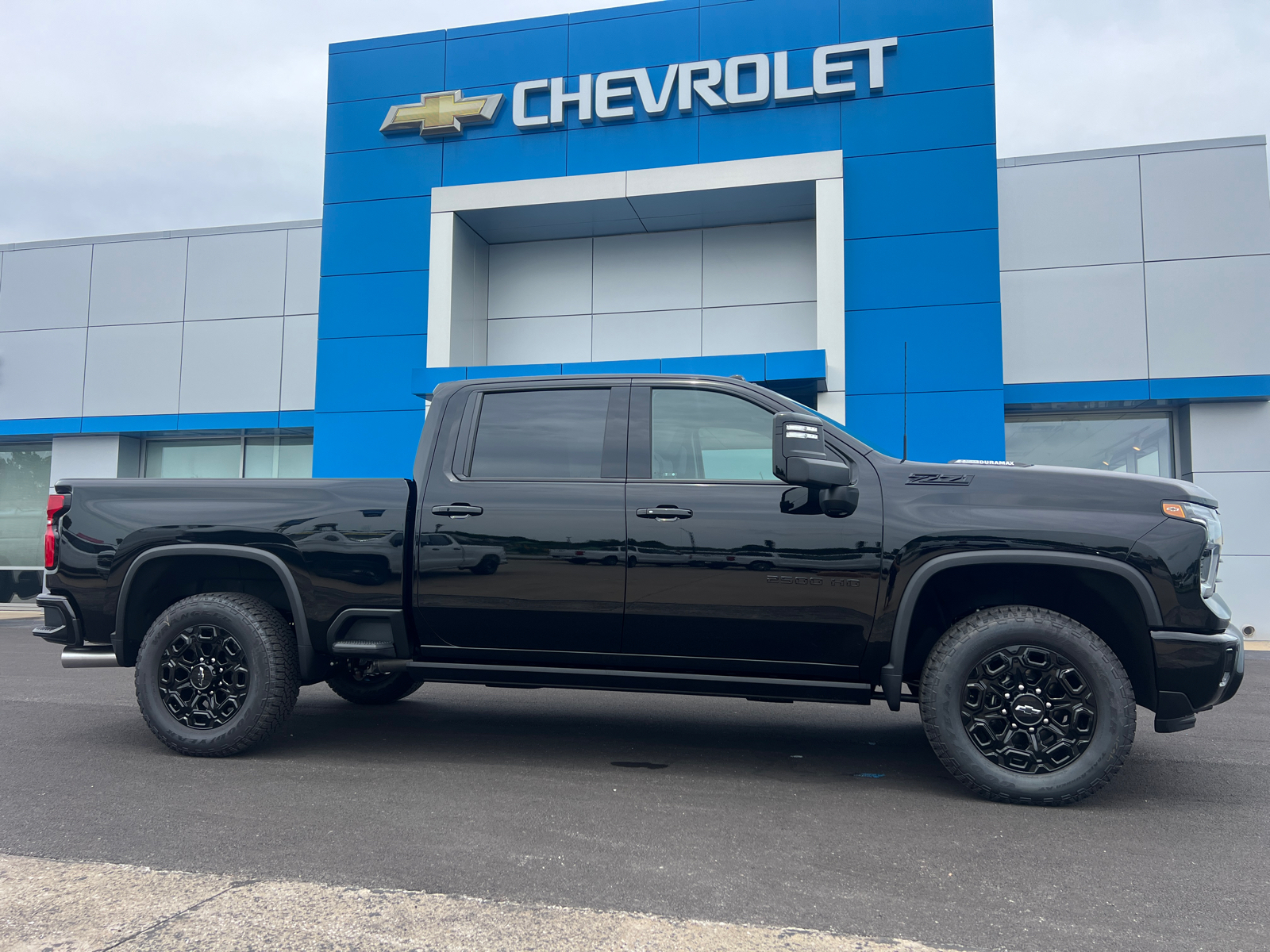 2024 Chevrolet Silverado 2500HD LTZ 1