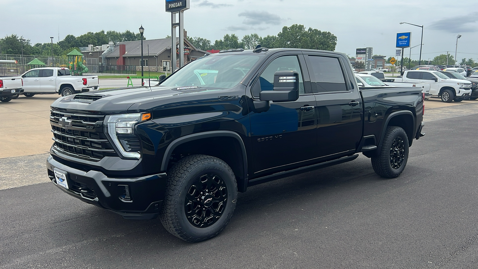 2024 Chevrolet Silverado 2500HD LTZ 3