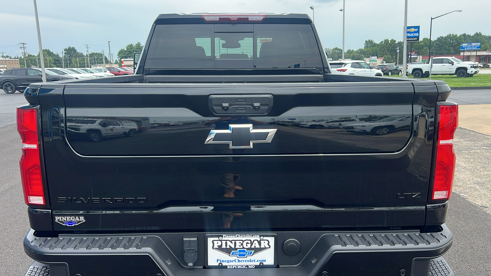 2024 Chevrolet Silverado 2500HD LTZ 17