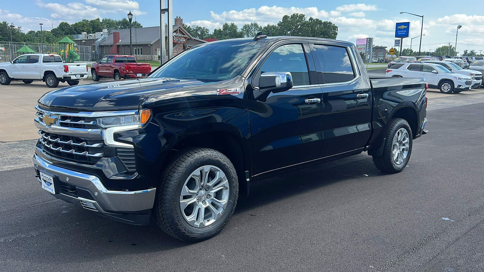 2024 Chevrolet Silverado 1500 LTZ 3