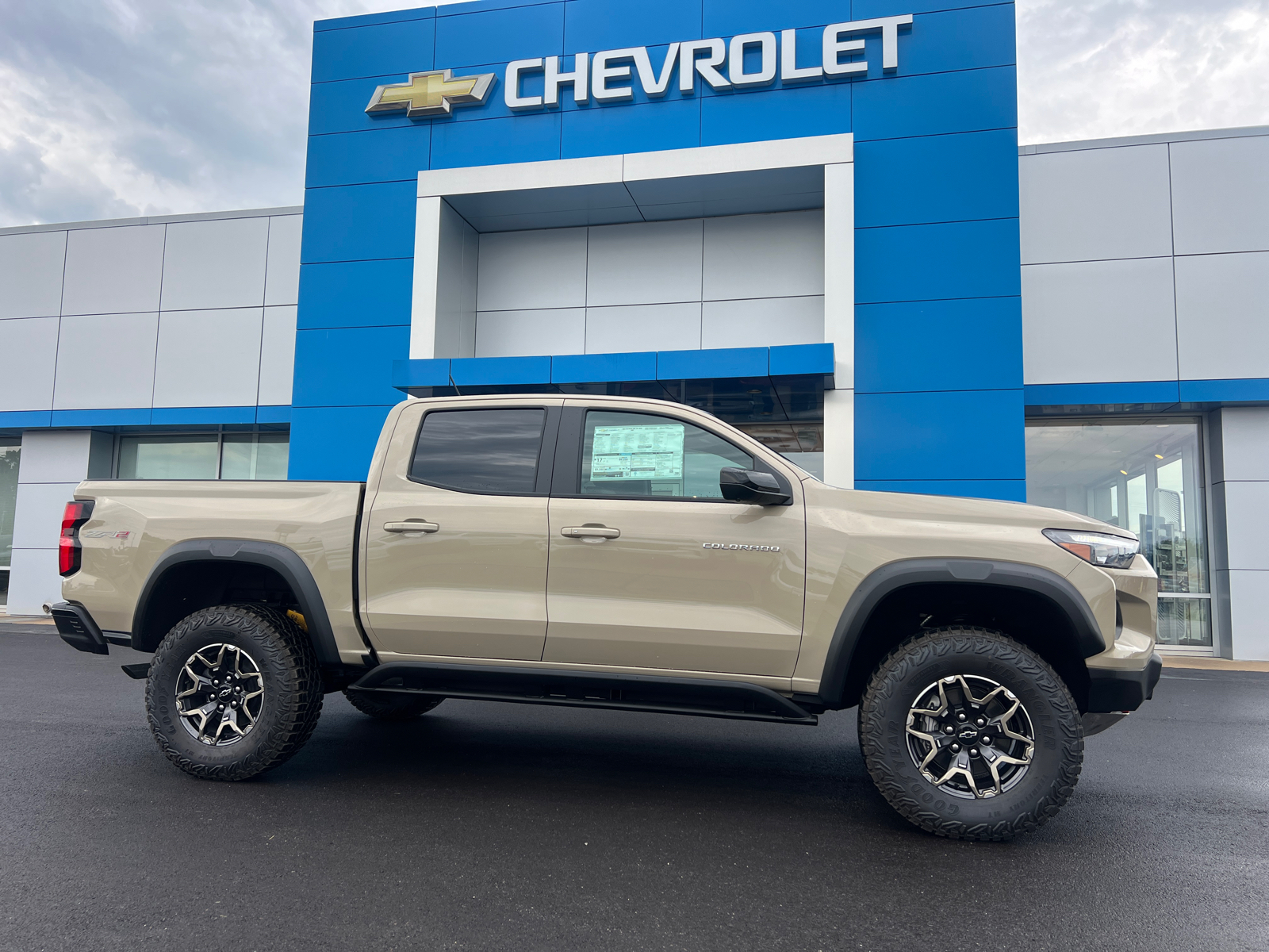 2024 Chevrolet Colorado ZR2 1