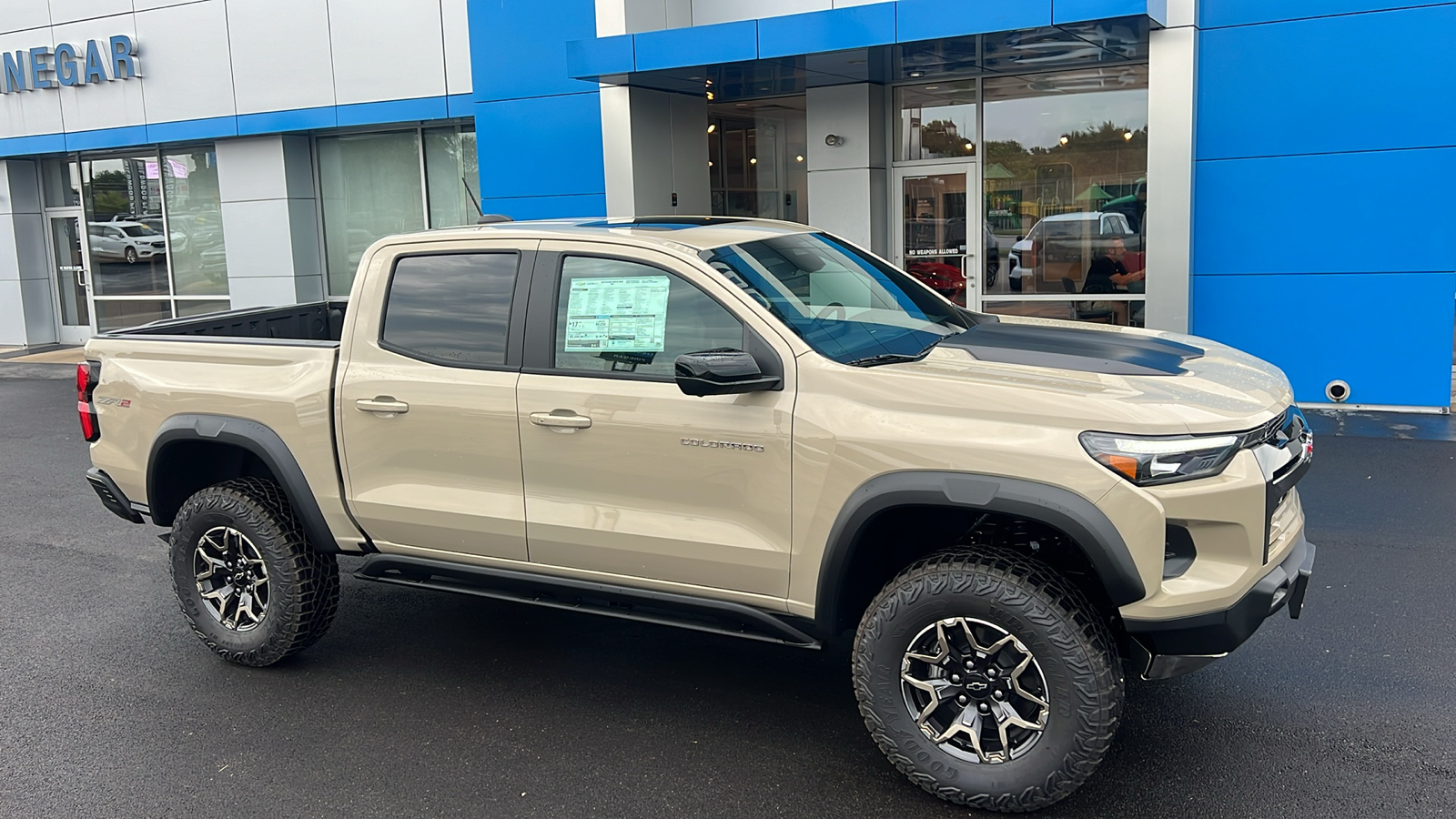 2024 Chevrolet Colorado ZR2 4