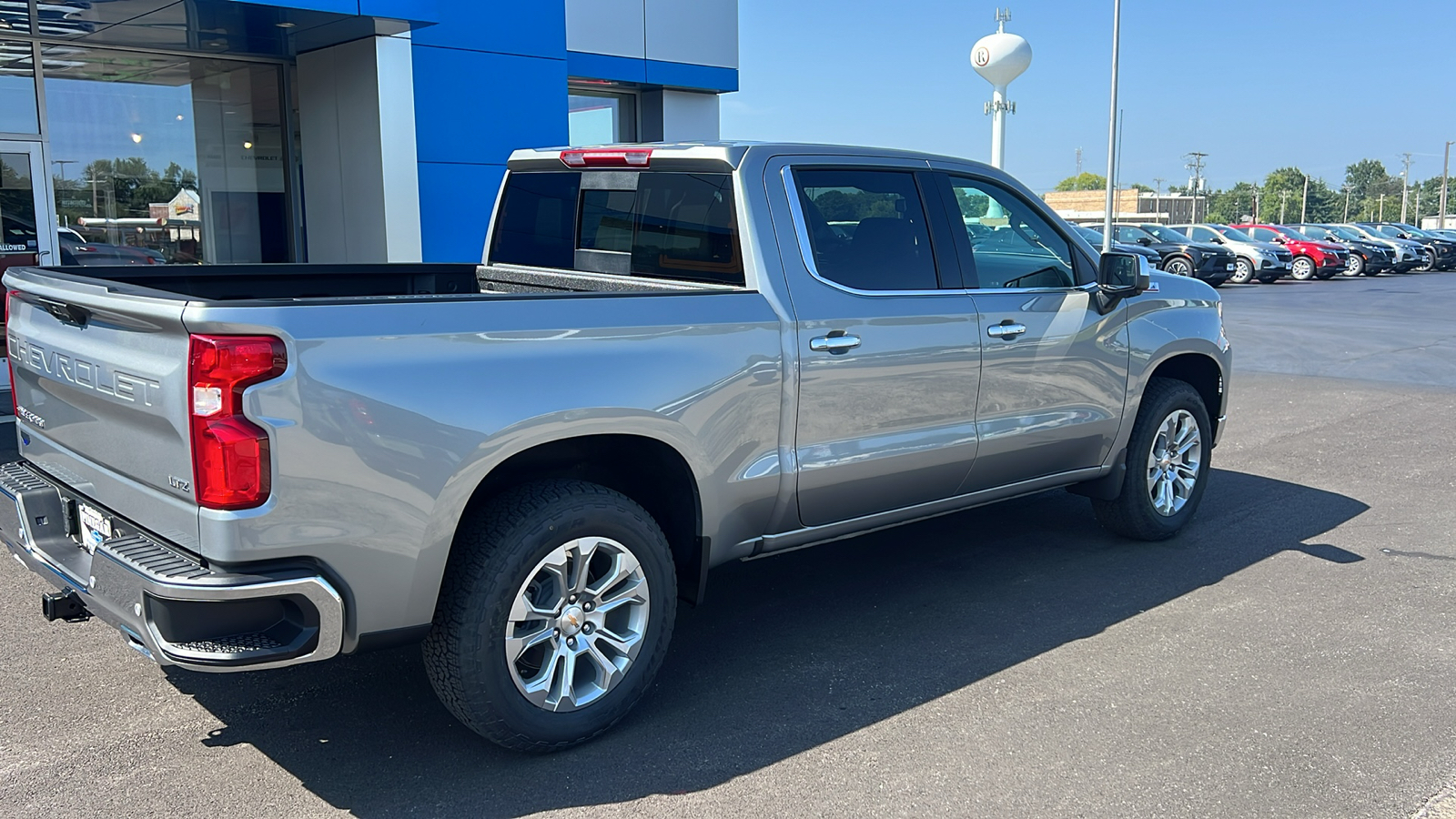 2024 Chevrolet Silverado 1500 LTZ 14