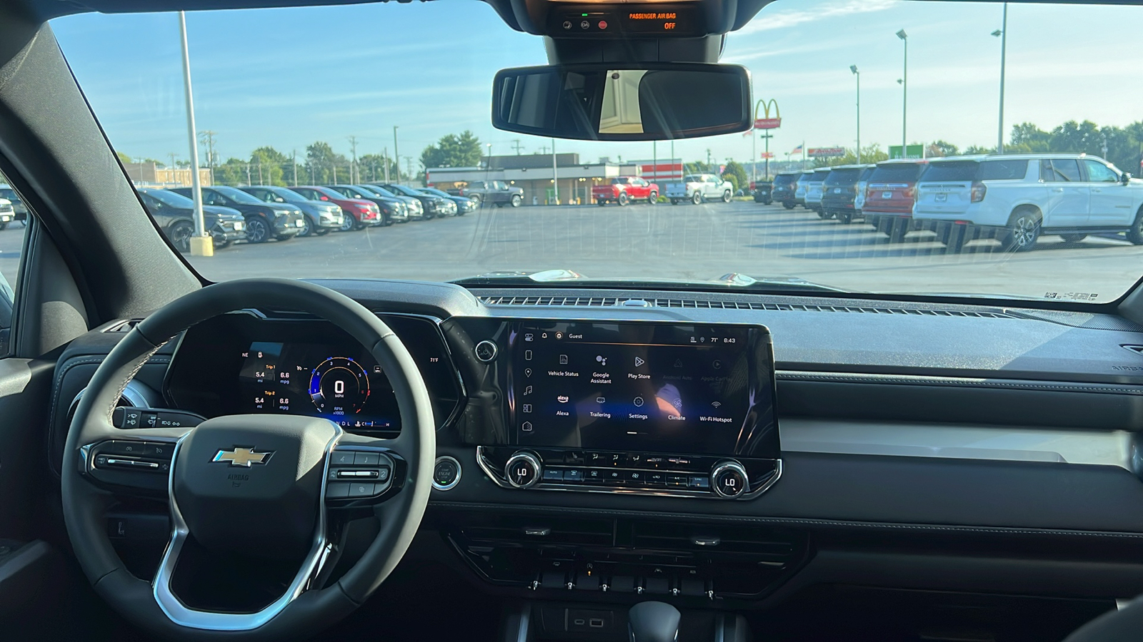 2024 Chevrolet Colorado LT 10