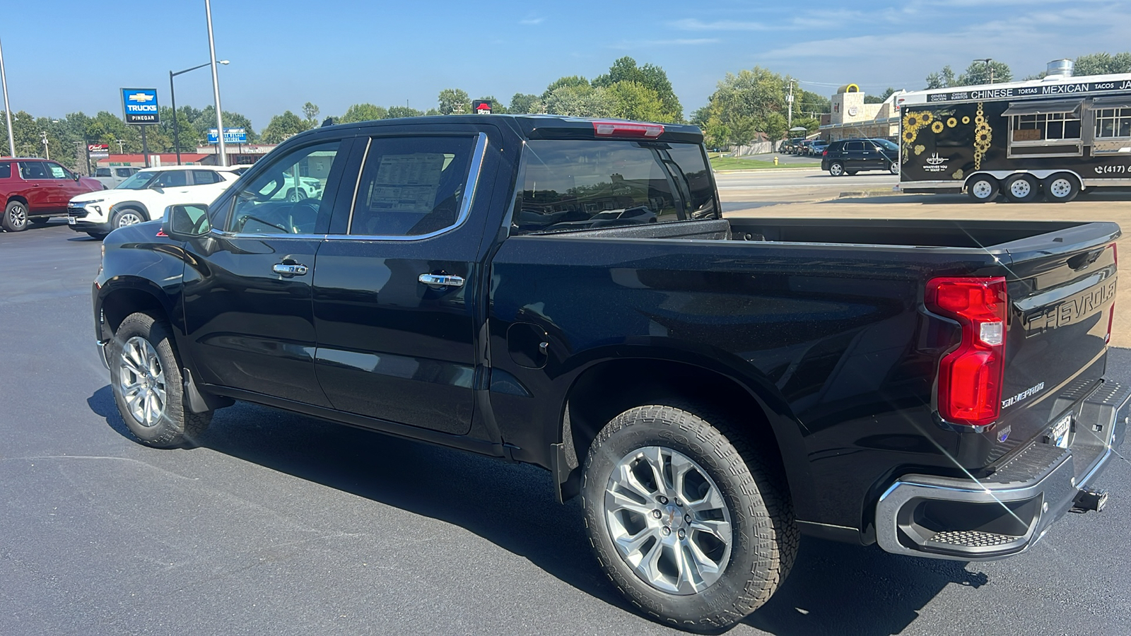 2024 Chevrolet Silverado 1500 LTZ 14