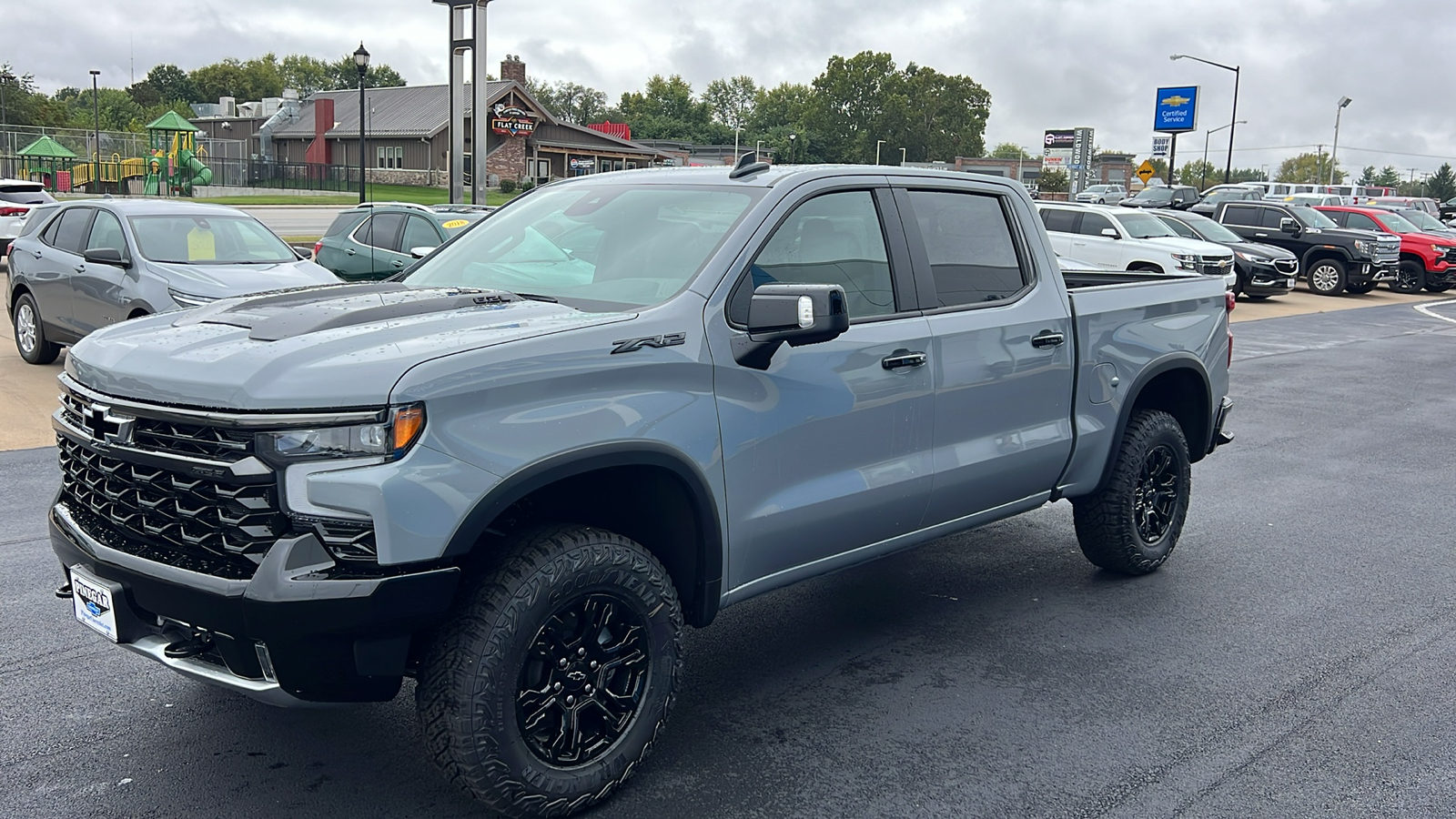 2024 Chevrolet Silverado 1500 ZR2 3