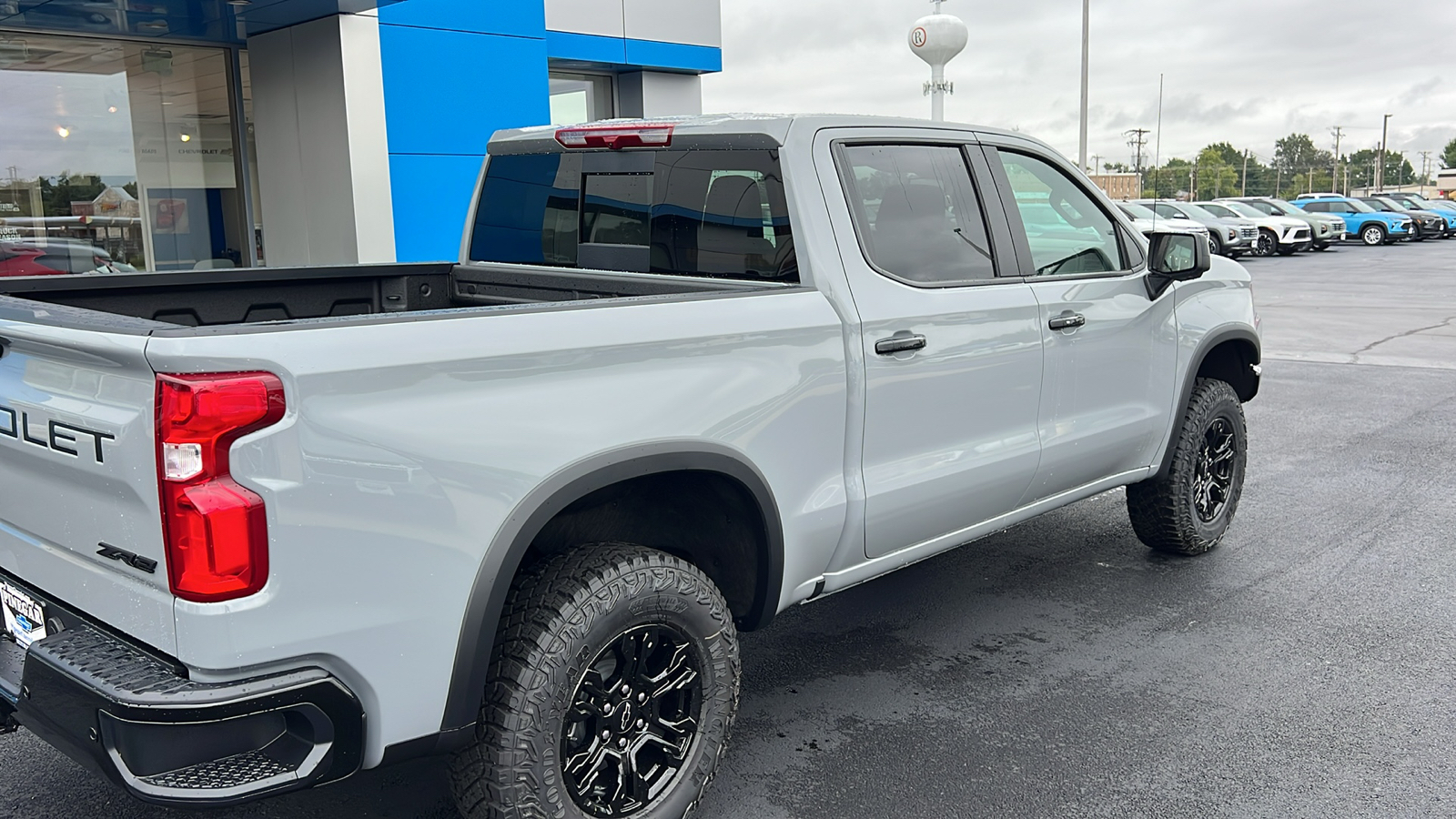 2024 Chevrolet Silverado 1500 ZR2 13