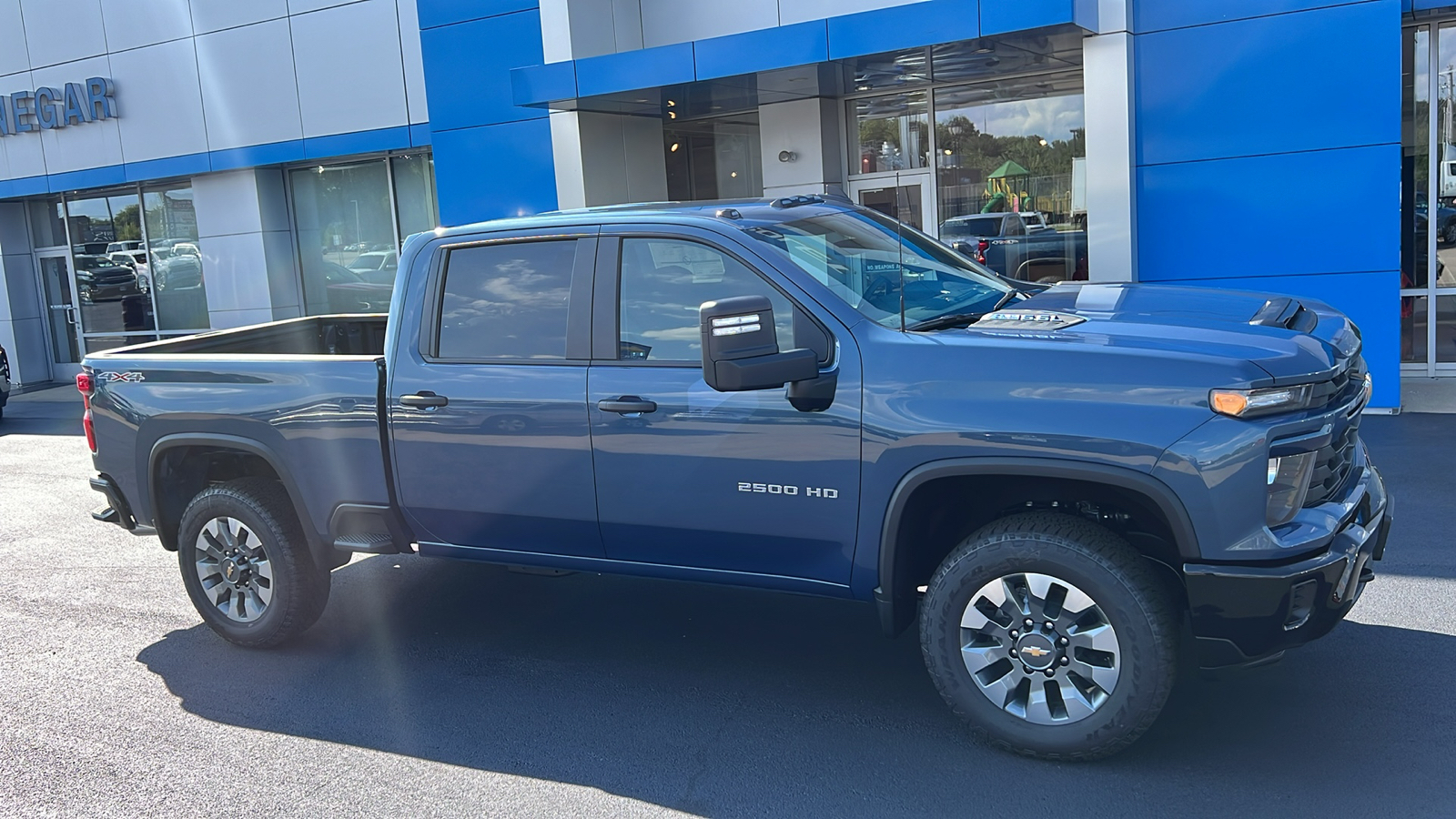 2024 Chevrolet Silverado 2500HD Custom 4