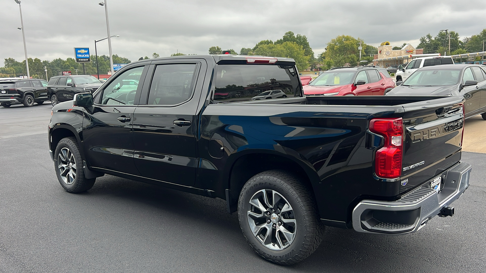 2024 Chevrolet Silverado 1500 LT 13