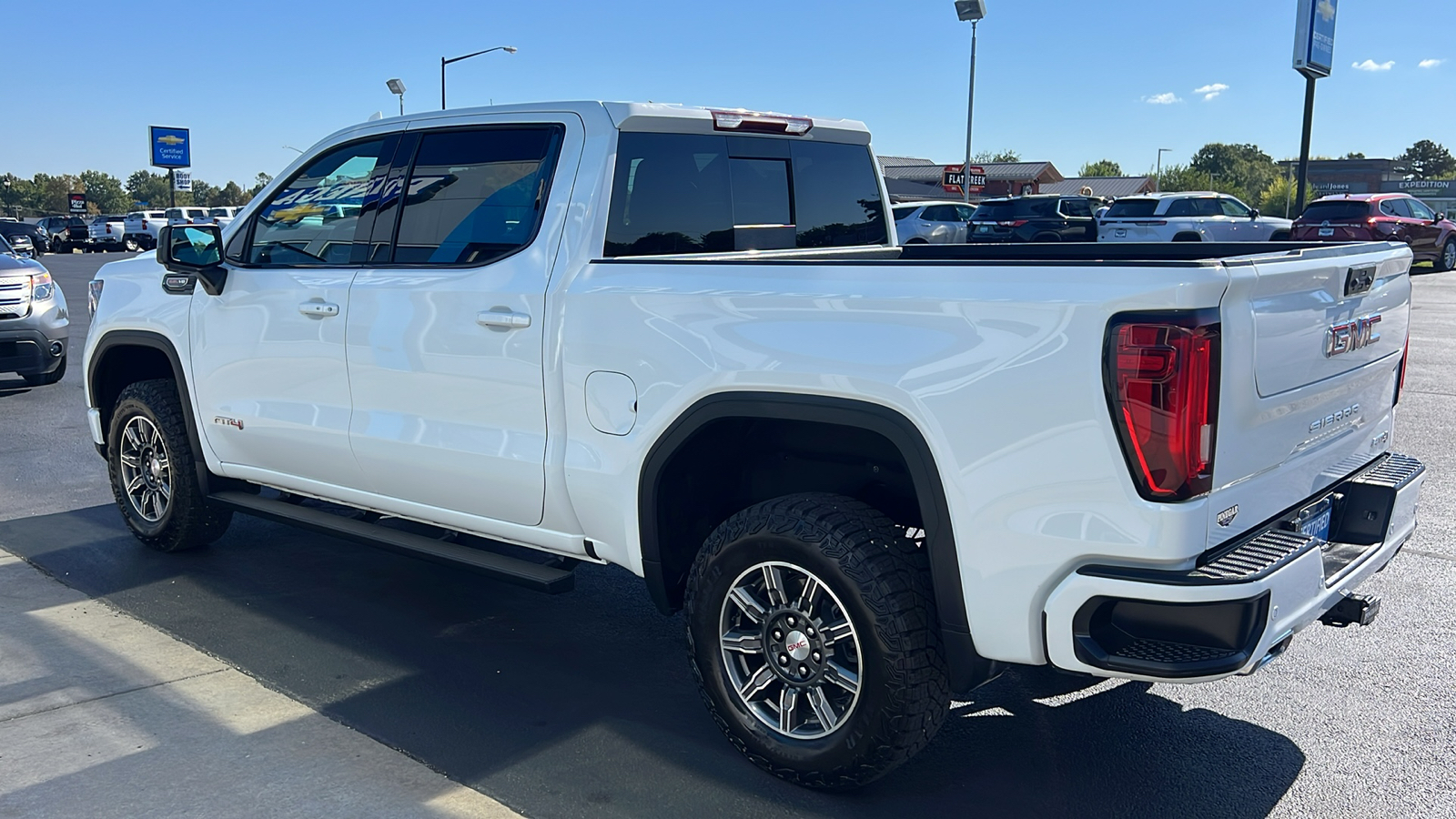 2024 GMC Sierra 1500 AT4 19