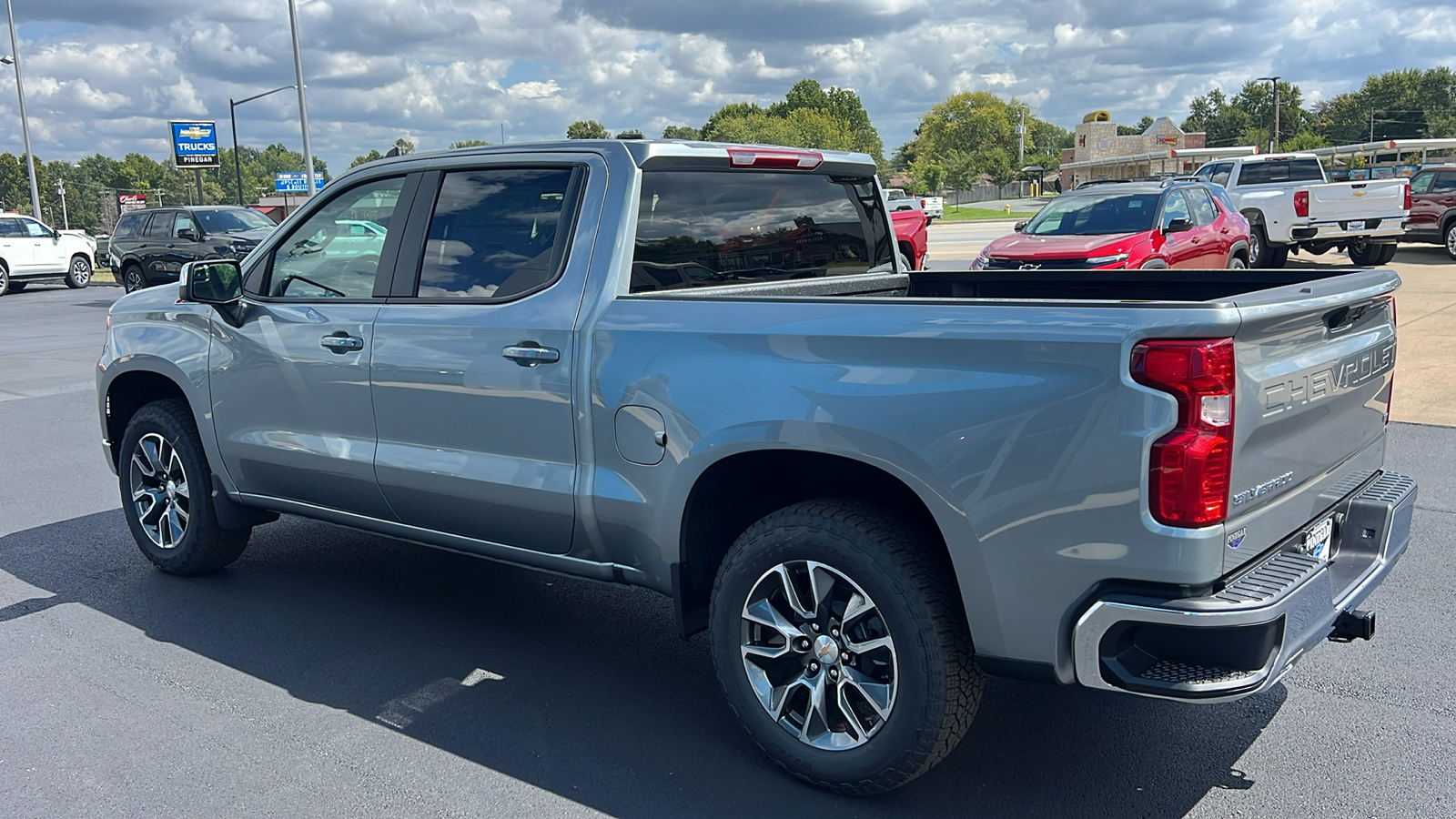 2024 Chevrolet Silverado 1500 LT 13