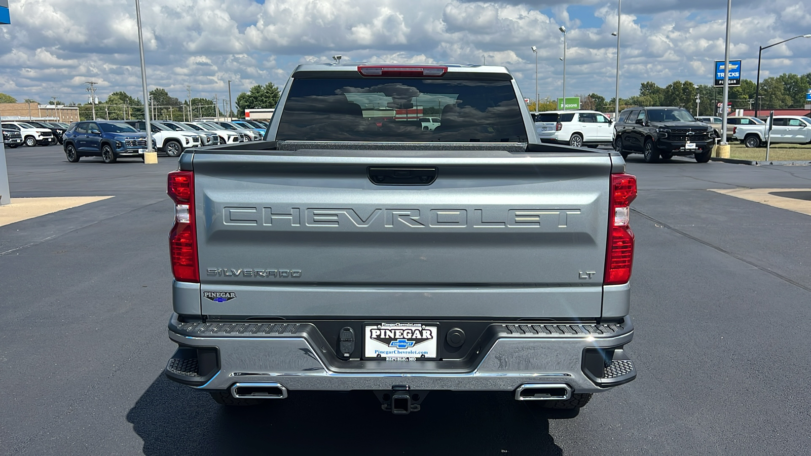 2024 Chevrolet Silverado 1500 LT 25