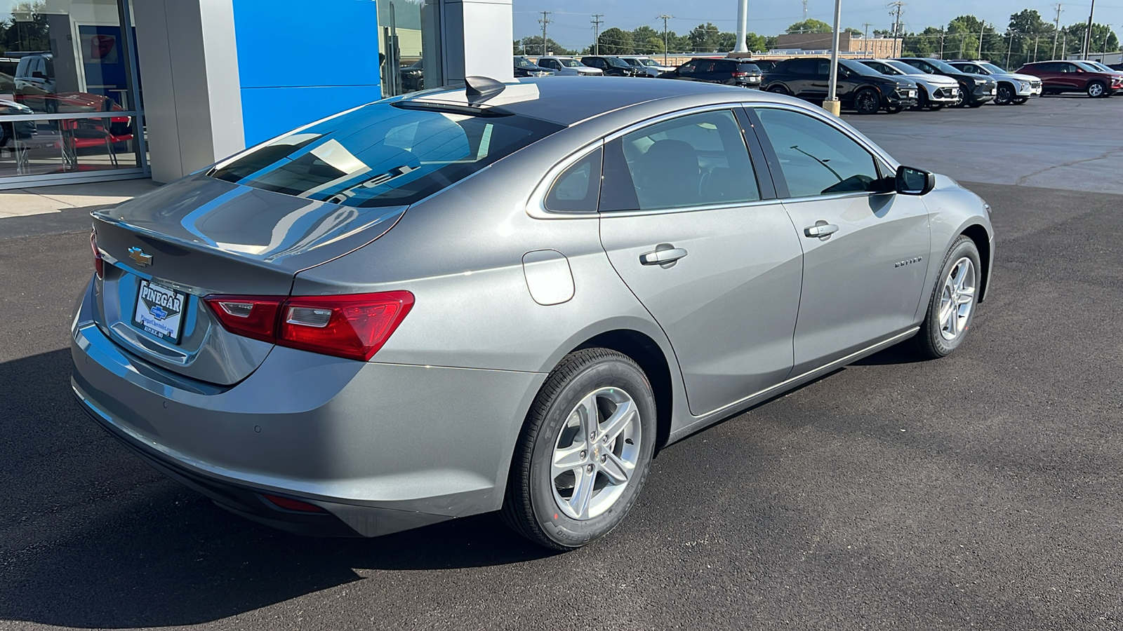 2025 Chevrolet Malibu LS 10