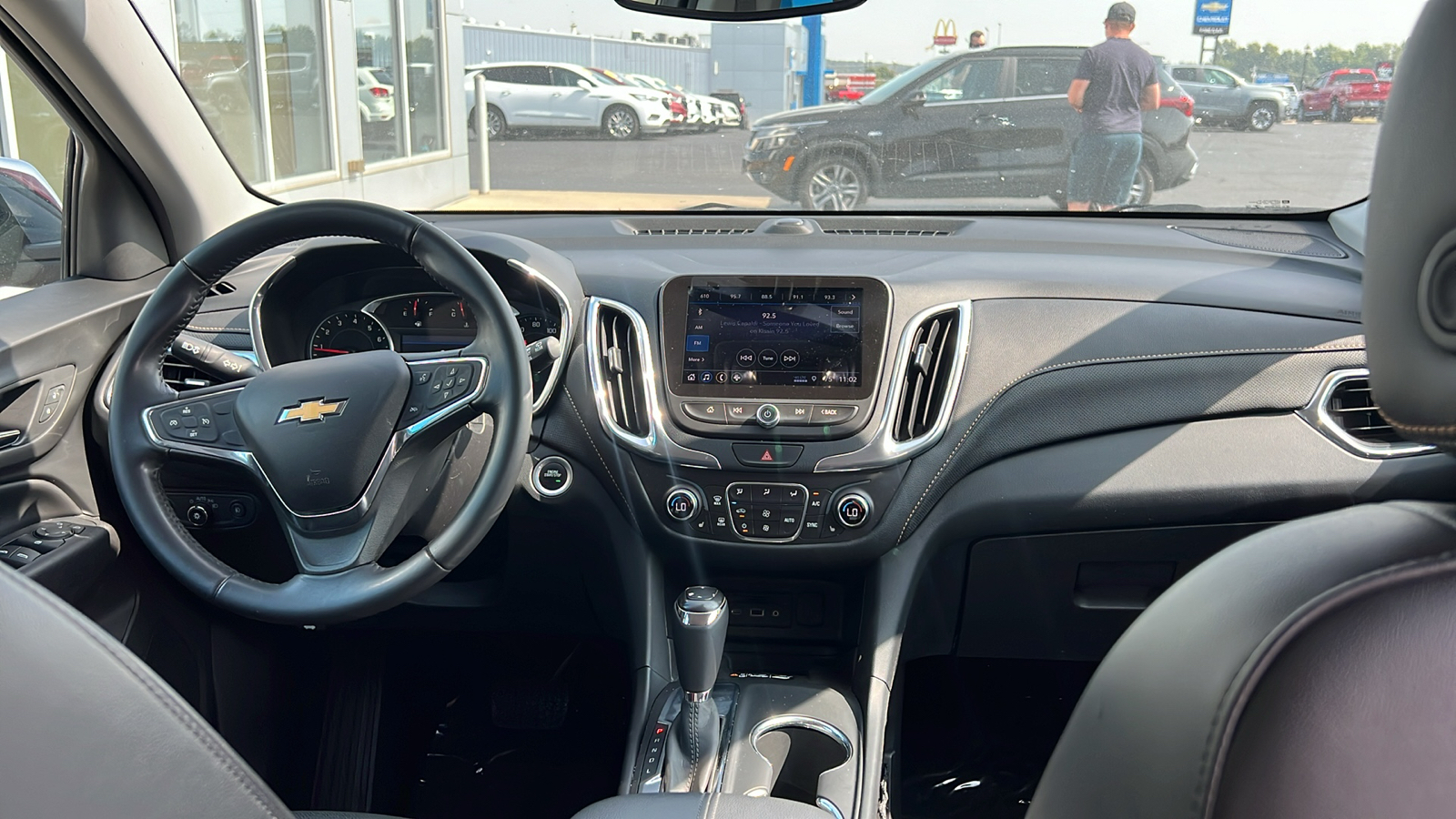 2019 Chevrolet Equinox Premier 11