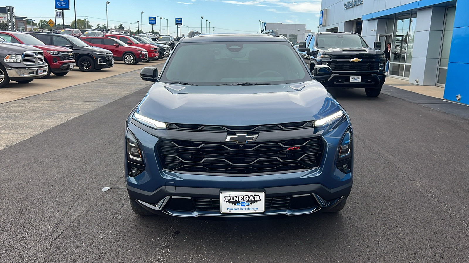 2025 Chevrolet Equinox  2